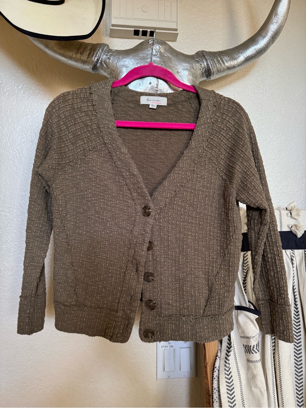 Two by Vince Camuto Textured Button Front Cardigan Sweater XS Olive Brown - Picture 2 of 8